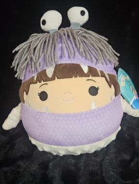 SQUISHMALLOWS JazWares Disney 10" Pixar Boo Plush Toy - Monsters, Inc.